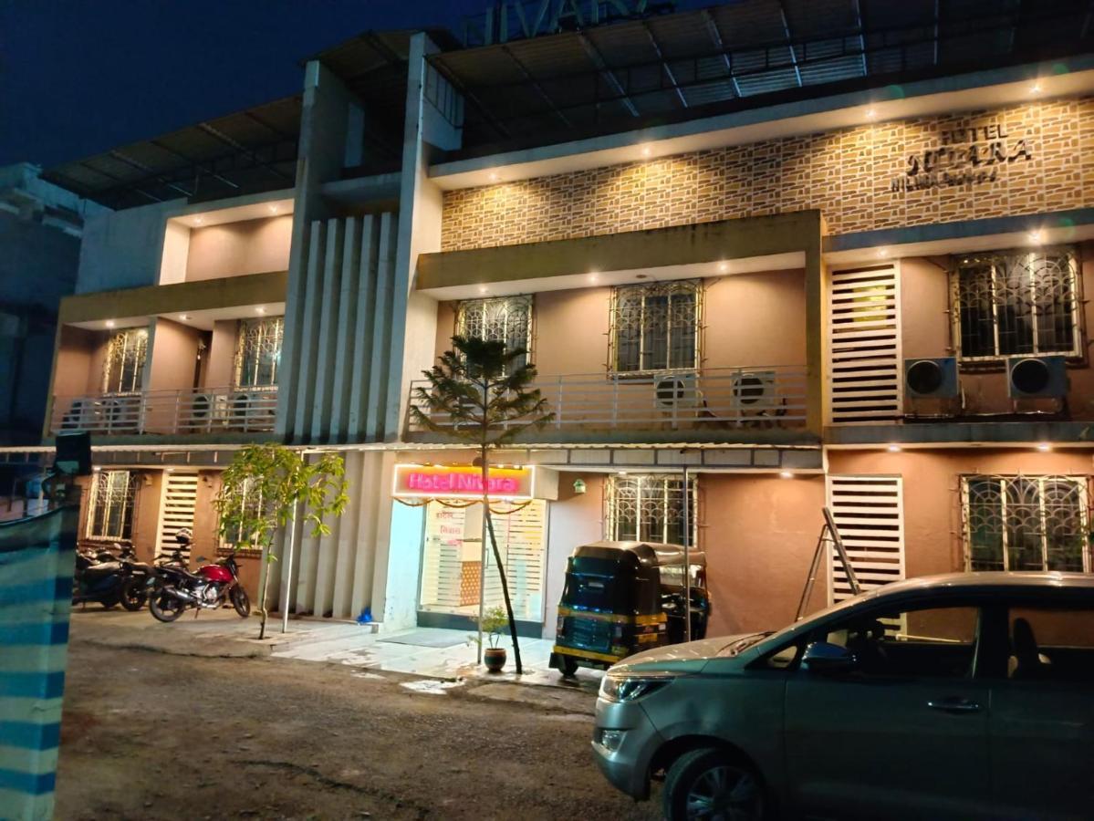 Hotel Nivara นาวีมุมไบ ภายนอก รูปภาพ